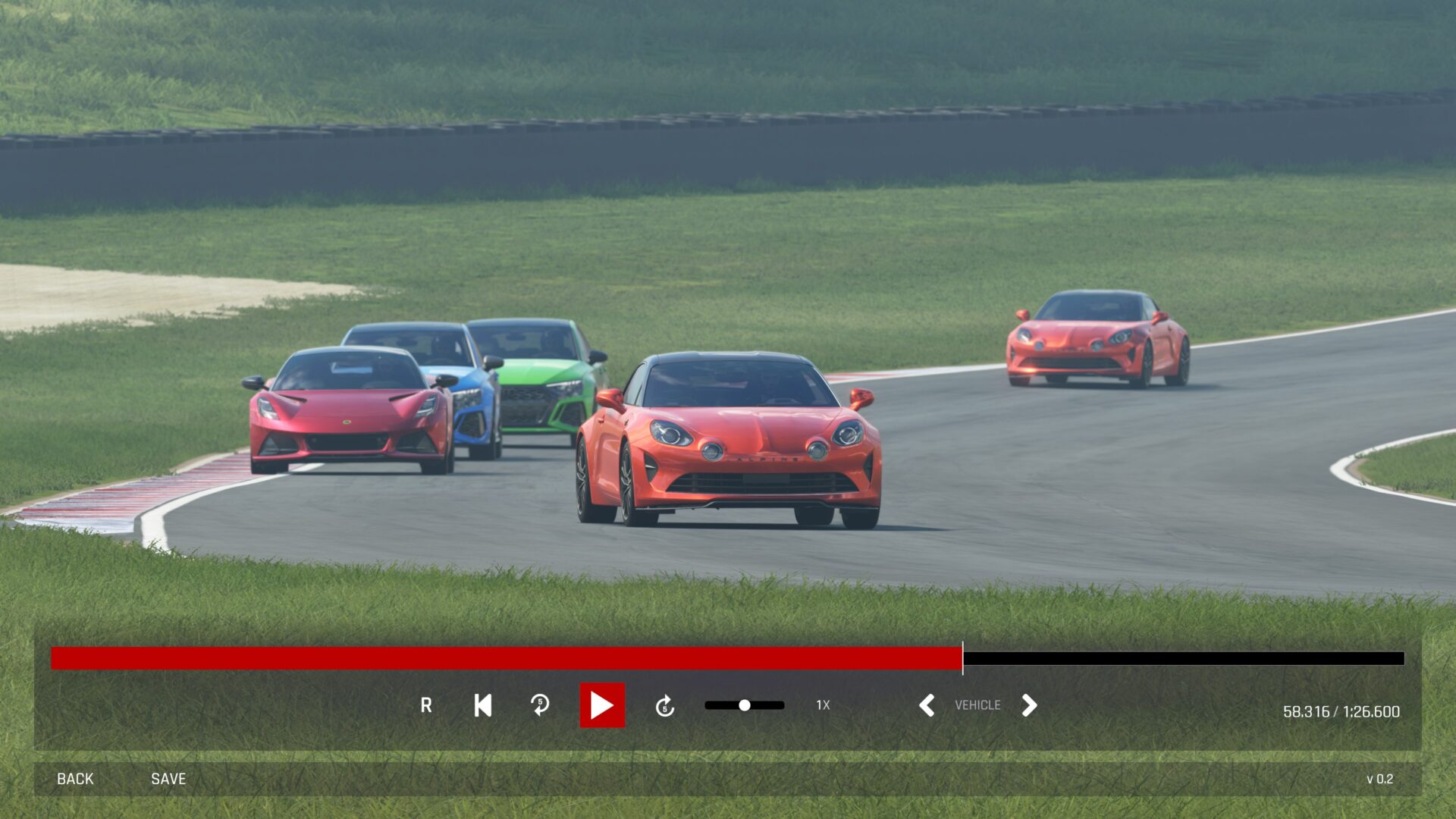 Pantalla de reproducción de Assetto Corsa Evo Release 0.2, que muestra ángulos de cámara detallados y controles de reproducción durante una carrera.